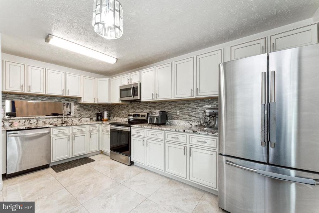 Wealding Way, Oxon Hill, MD 20745
