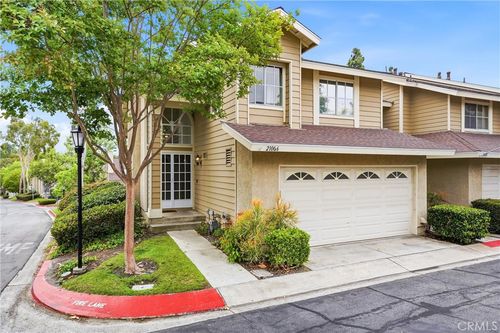 21066 Berry Gln, Lake Forest, CA, 92630-7230 | Card Image
