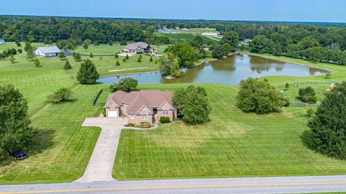 2427 S Friendship Rd, Paducah, KY, 42003-9106 | Card Image