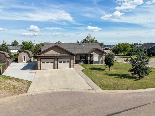 9801 109 Street, La Crete, AB, T0H2H0 | Card Image