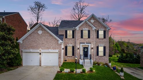 3076 Brookview Forest Dr, Nashville, TN, 37211-7049 | Card Image