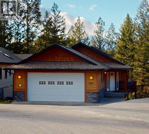 7305 Copper Horn Dr, Radium Hot Springs, BC, V0A1M0 | Card Image