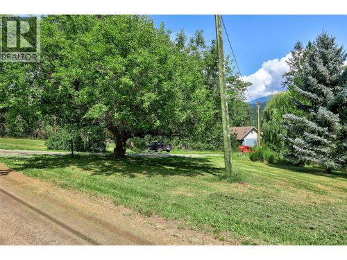 228 Webb Rd, Little Fort, BC, V0E2C0 | Card Image