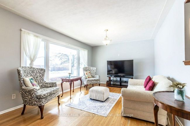 58 Gail St, House other with 3 bedrooms, 2 bathrooms and 3 parking in Cambridge ON | Image 7