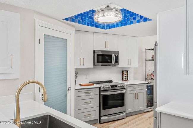 Stainless Appliances | Image 6