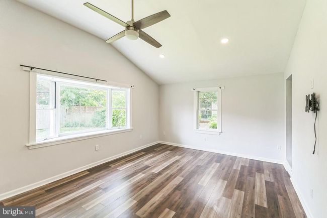 101 - 515 Johnson Ave, House other with 3 bedrooms, 2 bathrooms and null parking in RIDLEY PARK PA | Image 14