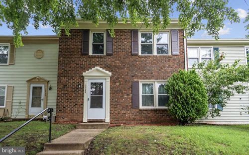 13782 Newport Dr, CHANTILLY, VA, 20151-3451 | Card Image