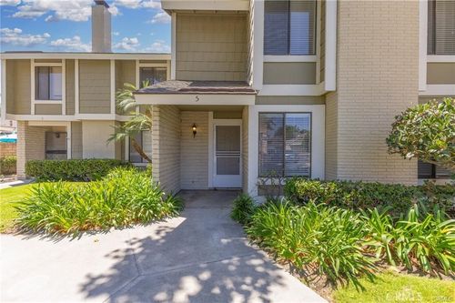 5 Locust, Irvine, CA, 92604-3103 | Card Image