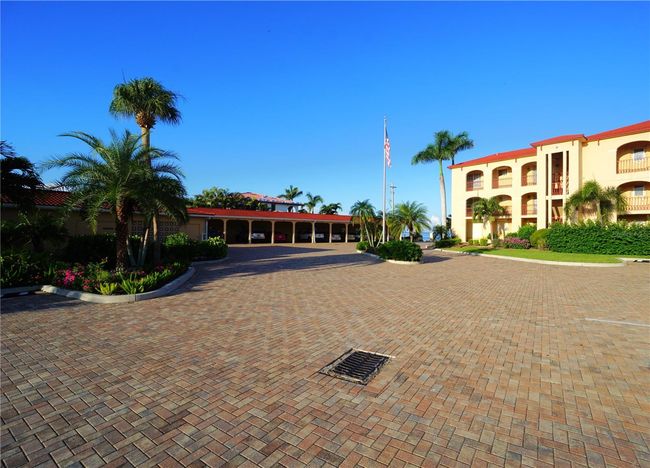 APT-9B - 1 Colony Point Dr, Condo with 2 bedrooms, 2 bathrooms and null parking in PUNTA GORDA FL | Image 35