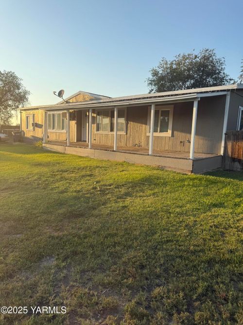 61a-61A UNIT Beaudry Rd, Yakima, WA, 98901 | Card Image