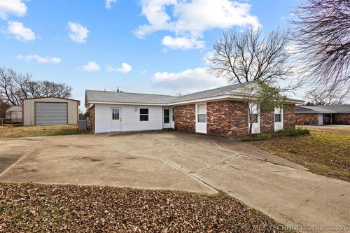 151 Belle Mead Rd, Mead, OK, 73449-5201 | Card Image