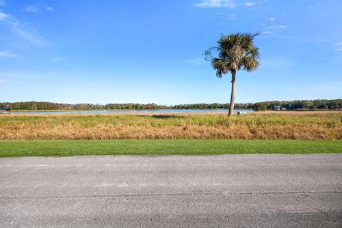 000 E Shady Hollow Boulevard, Naples, FL, 34120 | Card Image