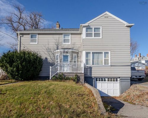 340 King Edward St, Glace Bay, NS, B1A3W3 | Card Image