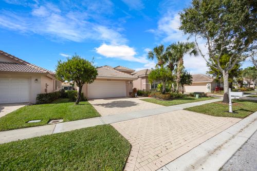 2315 Sailfish Cove Dr, West Palm Beach, FL, 33411-1822 | Card Image