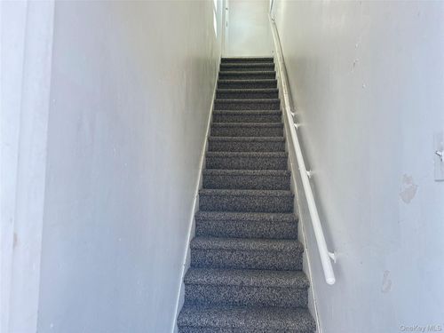 apt-a-309 Woods Ave, Oceanside, NY, 11572-2150 | Card Image