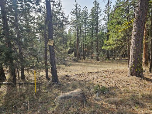 8-0 Seal Ln, Bonanza, OR, 97623 | Card Image