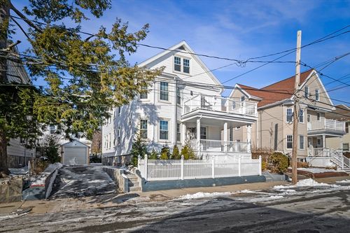 2-127 Selwyn St, Boston, MA, 02131-1536 | Card Image