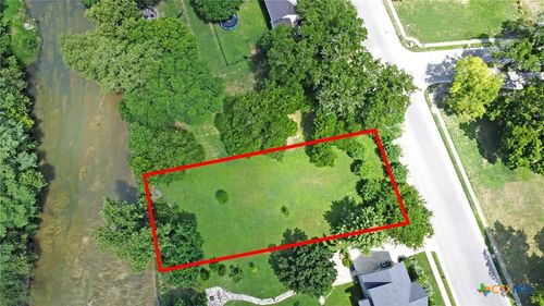 337 Fair Ln, New Braunfels, TX, 78130-3564 | Card Image