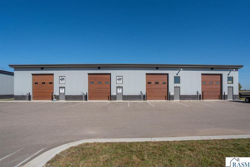 c-3020 C Evergreen Trl, Mankato, MN, 56001 | Card Image