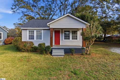 102 Milliken St, Laurens, SC, 29360-2534 | Card Image