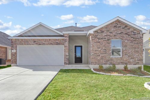 8904 James Bowie, Seguin, TX, 78155-3483 | Card Image