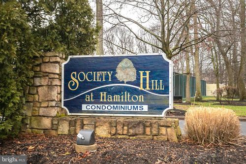 55 Mulberry Ct, Hamilton, NJ, 08619-4617 | Card Image