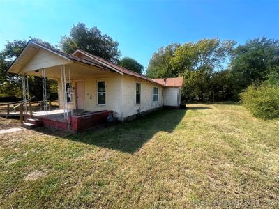 1721 Bighill Avenue, House other with 3 bedrooms, 1 bathrooms and null parking in Pawhuska OK | Image 2