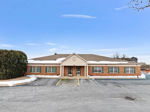 715 E Irving Park Rd, Roselle, IL, 60172-4332 | Card Image