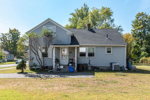 52 School St, Somers, CT, 06071-1806 | Card Image