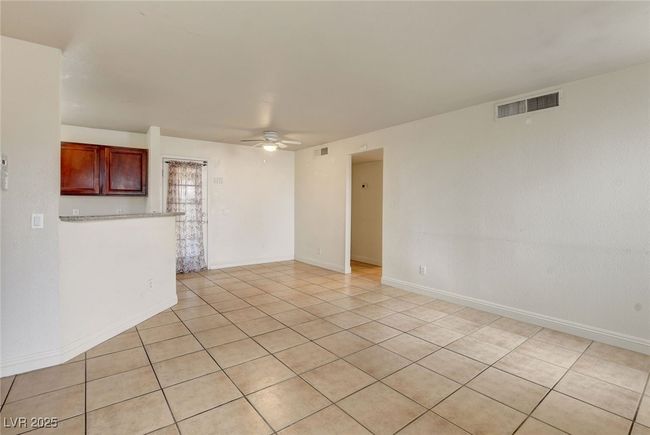 102 - 2801 N Rainbow Blvd, Condo with 2 bedrooms, 2 bathrooms and null parking in Las Vegas NV | Image 9