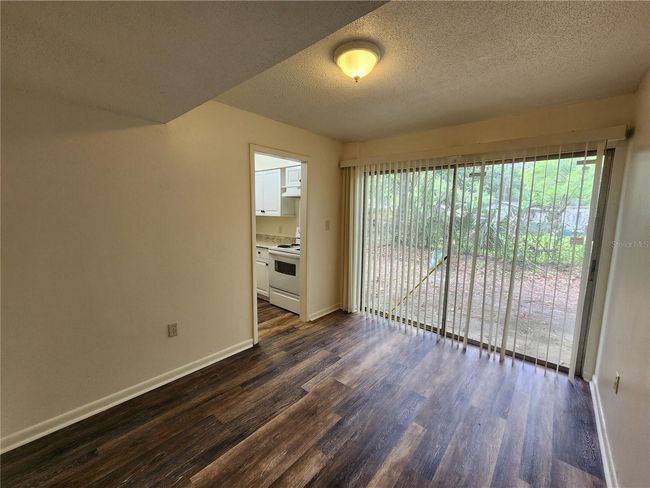 APT-5 - 300 Nw 20 Th Ave, Condo with 2 bedrooms, 1 bathrooms and null parking in GAINESVILLE FL | Image 9