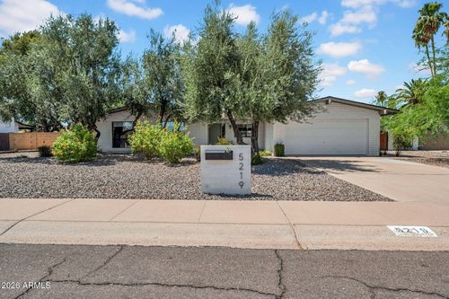 5219 E Winchcomb Dr, Scottsdale, AZ, 85254-2935 | Card Image