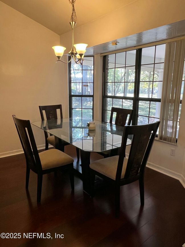 Kitchen Nook | Image 56