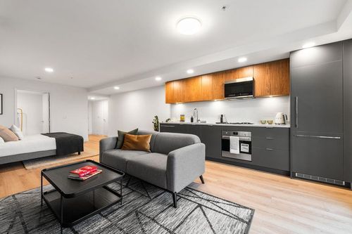 311-2419 Grant St, Vancouver, BC, V5K3G5 | Card Image