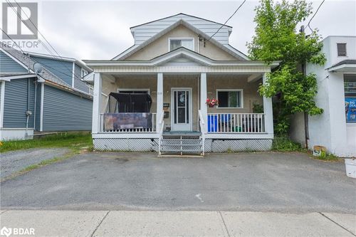 219 King St, Sudbury, ON, P3C2W2 | Card Image