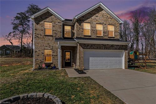 101 Rocklyn Ln, Salisbury, NC, 28146-6980 | Card Image