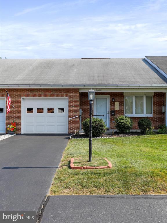 Sand Wedge Dr, Hagerstown, MD 21740