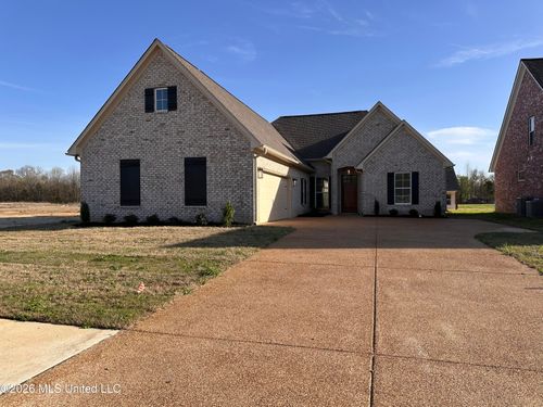 3631 Kreunen St, Nesbit, MS, 38651 | Card Image