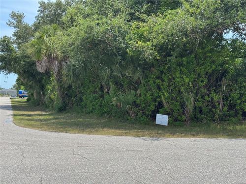 7251 Finnegan St, PORT CHARLOTTE, FL, 33981-6561 | Card Image