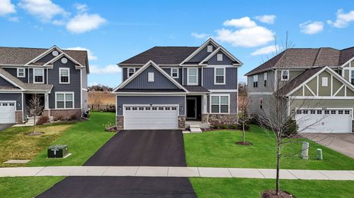 3121 Semple Way, Mundelein, IL, 60060-5001 | Card Image