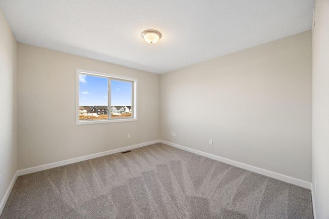 1581 Spruce St, House other with 5 bedrooms, 4 bathrooms and null parking in Farmington MN | Image 24