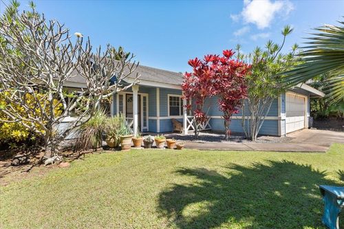 81 Lae St, Paia, HI, 96779-8105 | Card Image