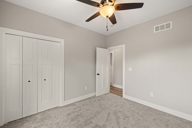 8479 Lakeshore Dr, Home with 3 bedrooms, 2 bathrooms and null parking in Dexter IA | Image 20