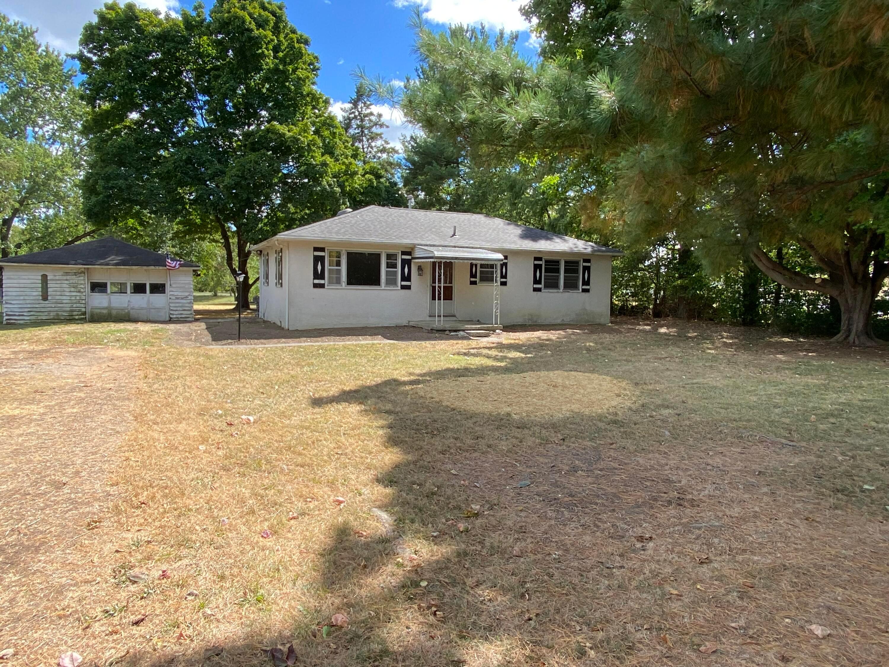 Elmgee Dr, Delaware, OH 43015