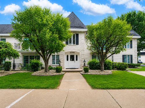 apt-d2-2288 Bordeaux Walk, Highland, IN, 46322-1873 | Card Image
