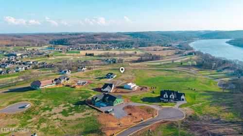 145 Purple Iris Pl, Loudon, TN, 37774-2201 | Card Image