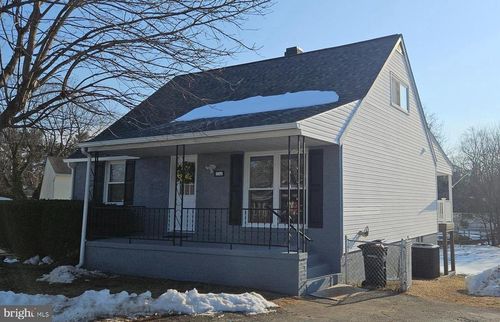 232 Myrtle Ave, WINCHESTER, VA, 22601-3024 | Card Image