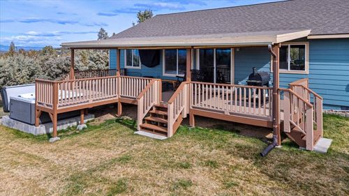 9588 Sw Copper Rd, Powell Butte, OR, 97753-5323 | Card Image