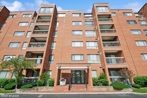 apt-107-600 Naples Ct, Glenview, IL, 60025-3863 | Card Image