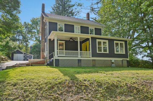 4 Edge Hill Rd, Blairstown, NJ, 07825-9701 | Card Image